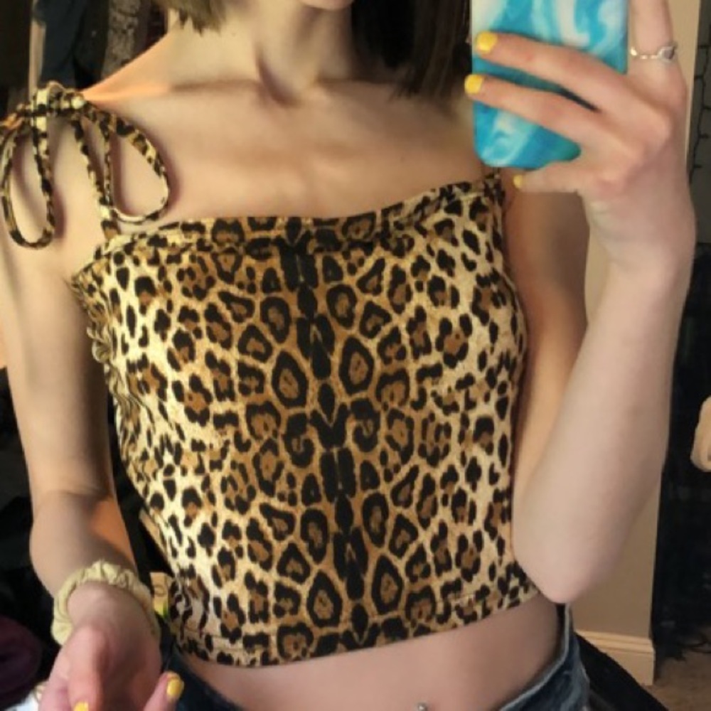 Cheetah top